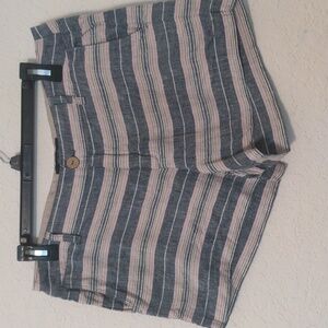 British Khaki 100% Linen Women's Striped Blue & Pink Shorts. Size 8